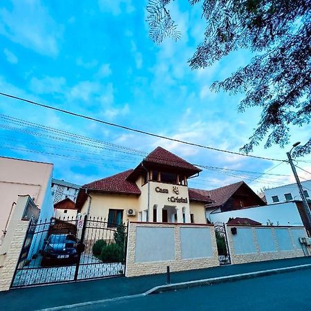 Pensiunea Casa Cristal Târgu Jiu Exteriör bild